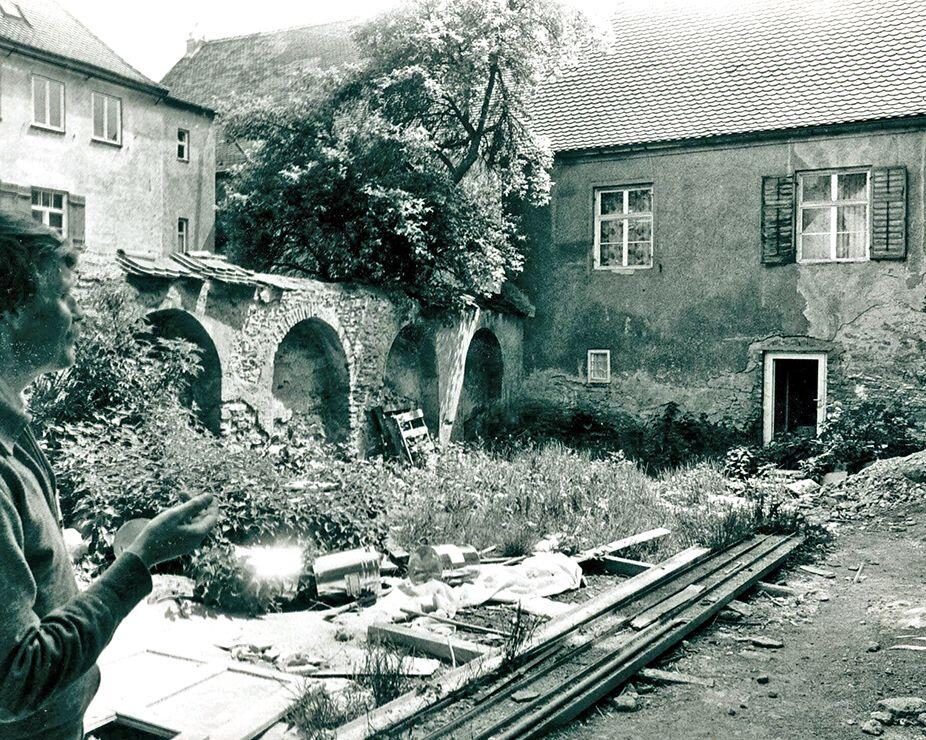 anton-sprenzel-im-alten-theatergarten
