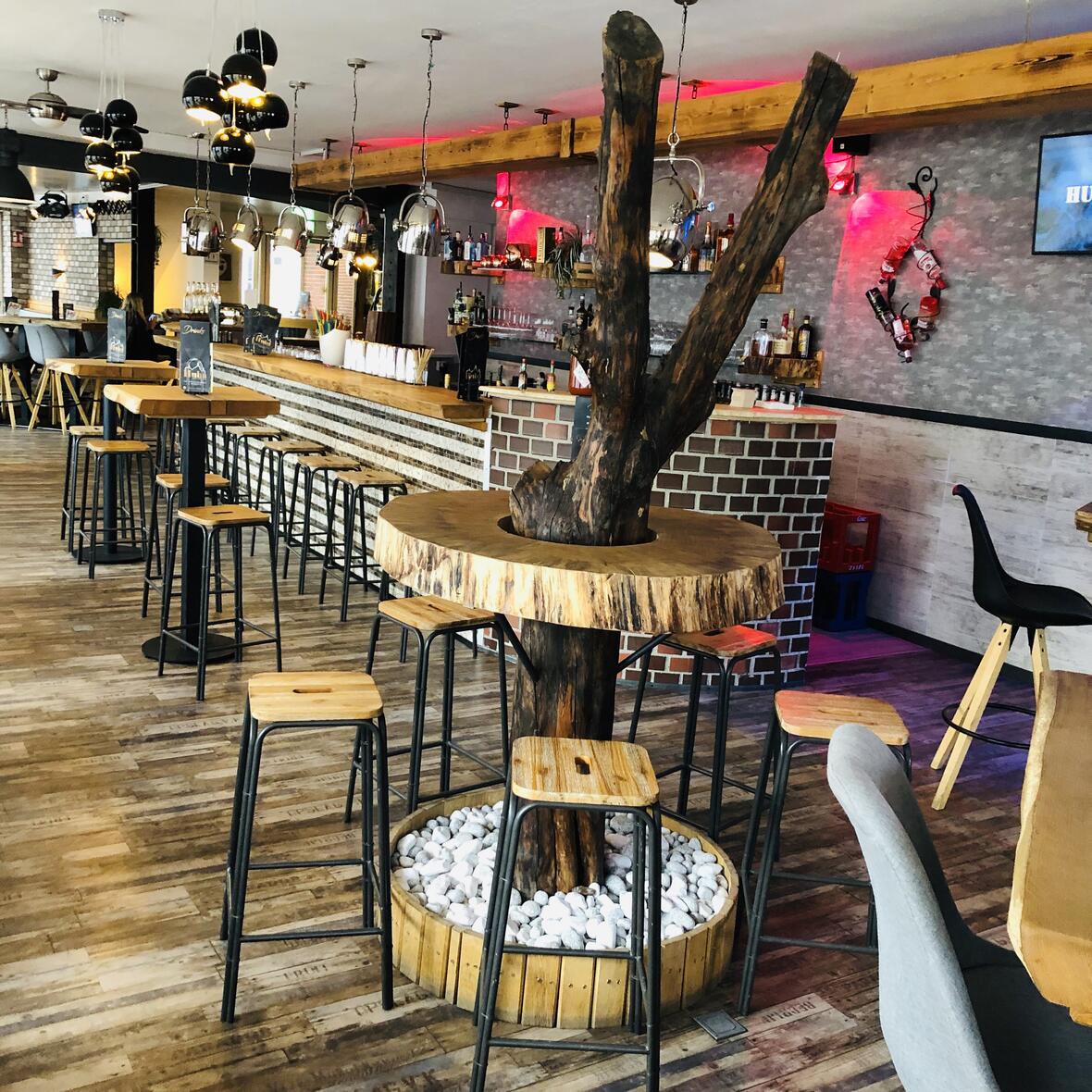 restaurant-huba